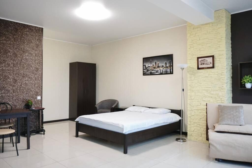 Doba In Ua Baku Bandery Apartments Dnjepropetovsk Buitenkant foto