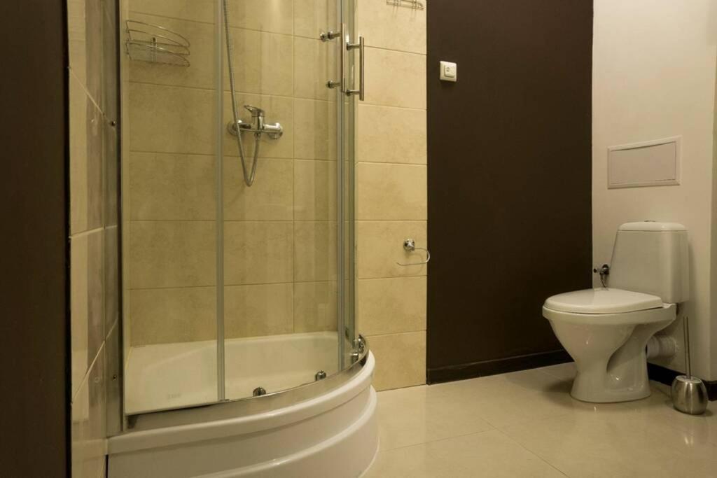 Doba In Ua Baku Bandery Apartments Dnjepropetovsk Buitenkant foto